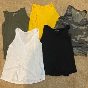 5 Express tank tops XS